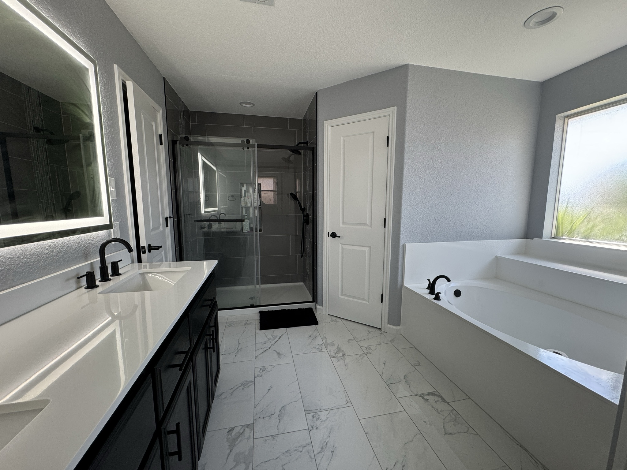 FFFFF4D6-A9A8-453E-89B7-6D8730FE4AC1 (1)